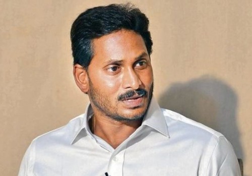 పులివెందులలో 8280 ఓట్ల ఆధిక్యంలో జగన్