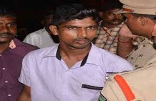 జగన్ పై దాడి కేసు నిందితుడికి అస్వస్థత..!