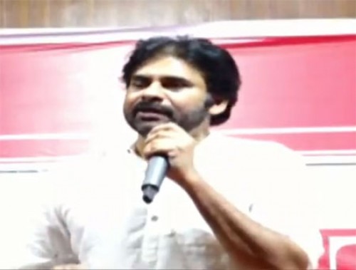 అమలాపురంలో విద్యార్థులతో జనసేనాని పవన్‌ భేటీ