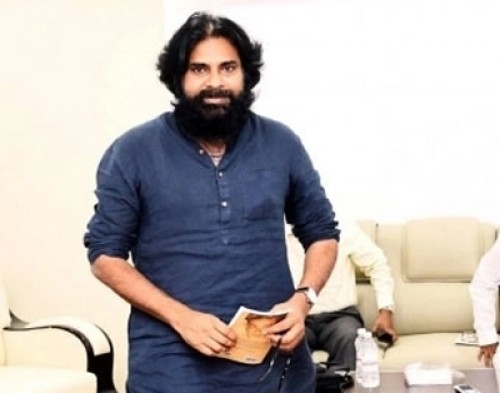 పార్టీ కోసం సొంత పత్రిక పెడుతున్నట్టు జనసేన అధినేత పవన్ ప్రకటన