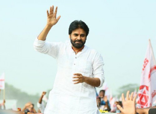 అహోబిలం నరసింహ స్వామిని దర్శించుకున్న పవన్‌