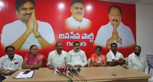 ప్రభుత్వం శాశ్వతం కాదని పోలీసులు గుర్తించుకోవాలి: జనసేన నేత