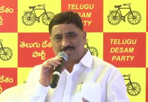 ఏపీలో టీడీపీ ఓట్లను తొలగించేందుకు కుట్ర