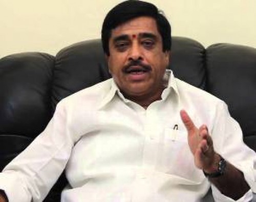 ఒక్కో రాష్ట్రంలో ఒక్కోలా ఈసీ : కంభంపాటి