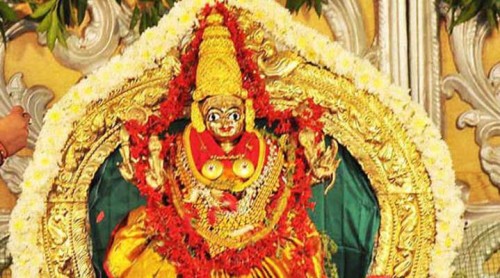 కనకదుర్గమ్మకు విరాళంగా  డైమండ్‌ ముక్కుపుడక