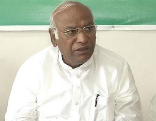 మధ్యంతర బడ్జెట్ ను బీజేపీ ఎన్నికల మేనిఫెస్టోగా అభివర్ణించిన మల్లి కార్జున్ ఖర్గే