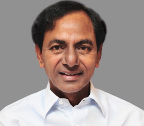 గన్నవరం ఎయిర్ పోర్టుకు చేరుకున్న సీఎం కేసీఆర్