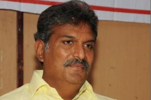 చంద్రబాబు ఫొటోను తొలగించిన కేశినేని నాని