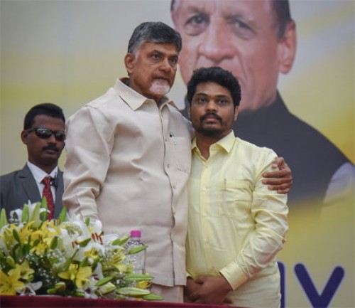 మంత్రి కిడారి శ్రావణ్‌కు బుల్లెట్‌ ప్రూఫ్‌ వాహనం
