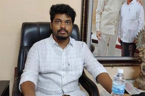 కాసేపట్లో మంత్రి కిడారి శ్రావణ్‌ రాజీనామా