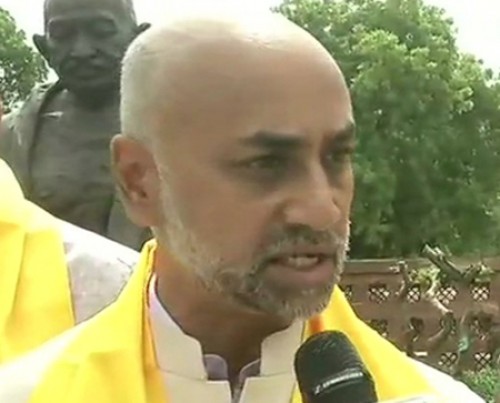 జగన్‌, కేసీఆర్‌తో కలిసి మోడీ కుట్ర