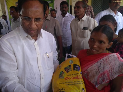 6వ విడత జన్మభూమి కార్యక్రమంలో పాల్గొన్న ఏపీ స్పీకర్  కోడెల శివప్రసాదరావు