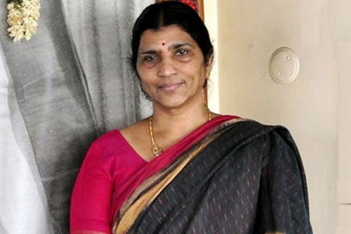 లోకేశ్ ఎంత ఎక్కువ మాట్లాడితే అంత నష్టం : లక్ష్మీపార్వతి