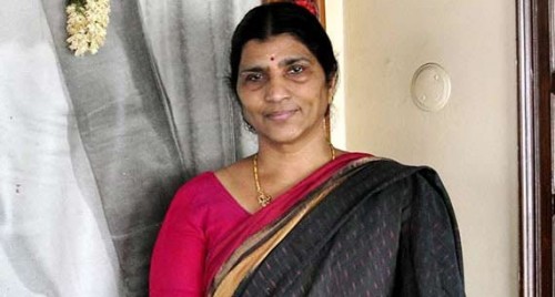 బ్రేకింగ్ న్యూస్:  లక్ష్మీపార్వతిపై లైంగిక వేధింపుల ఆరోపణల ఫిర్యాదు