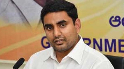 సెయింట్ మ్యాథీవ్స్ చర్చ్ లో  ప్రత్యేక ప్రార్ధనల్లో పాల్గొన్న  లోకేష్