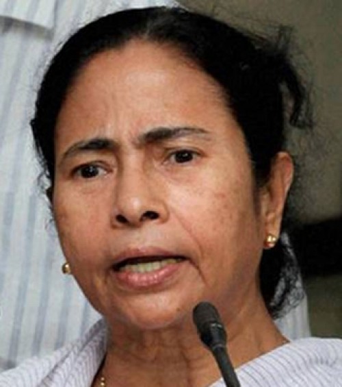 మంత్రివర్గంలో మార్పులు చేసిన మమతా బెనర్జీ 