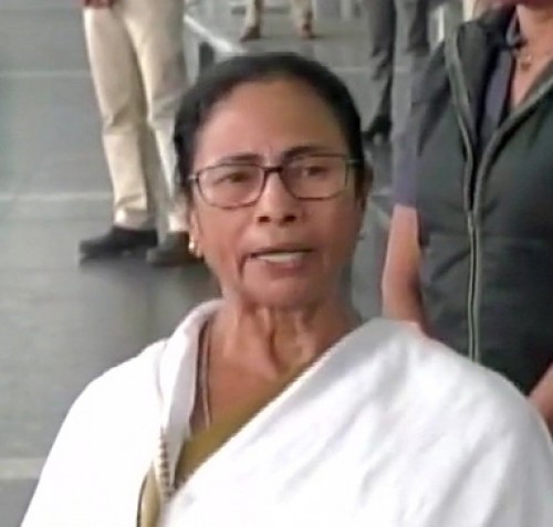 బాబు దీక్షకు మమత సంఘీభావం