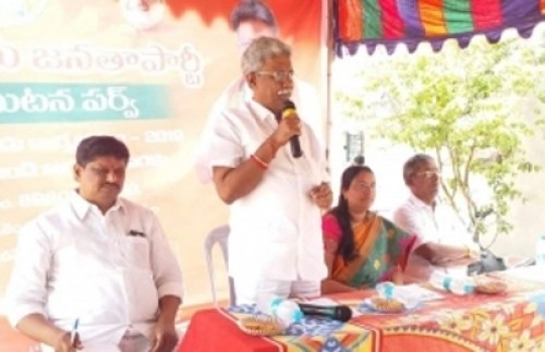 జగన్ వాడుతున్న భాష నీచంగా ఉంది: మాణిక్యాలరావు