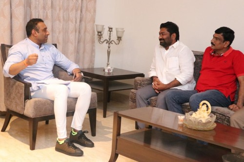 రూరల్ సమస్యలపై మంత్రి మేకపాటితో గిరిధర్ రెడ్డి భేటీ