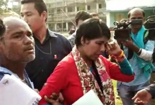 బీజేపీ అభ్యర్థి భారతీ ఘోష్ కు చేదు అనుభవం!