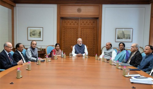 వైమానిక దాడిపై ప్రధాని మోడీ సమీక్ష