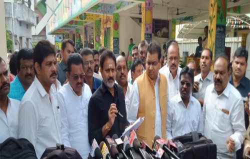 రైతు బజార్లలో రాయితీ పై ఉల్లి సరఫరా 