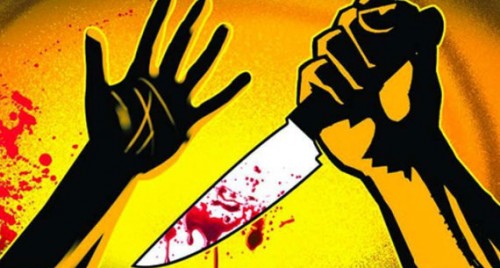 భార్యపై దారుణంగా కత్తితో దాడి చేసిన భర్త