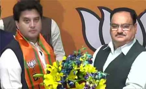 బీజేపీలో చేరిన జ్యోతిరాదిత్య సింధియా 