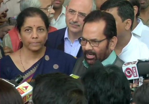 సీఈసీని కలిసిన కేంద్ర మంత్రులు