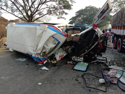 నెల్లూరు హైవే పై మరో ఘోరం..