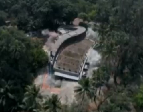 డైన‌మేట్ల‌తో బిలియ‌నీర్‌ నీర‌వ్ మోదీ బిల్డింగ్ పేల్చివేత‌