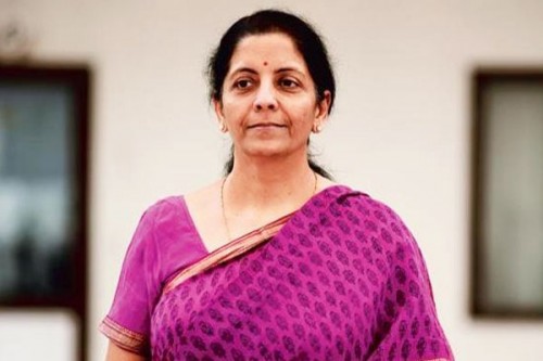 తిరుమలకు చేరుకున్న కేంద్రమంత్రి నిర్మలా సీతారామన్