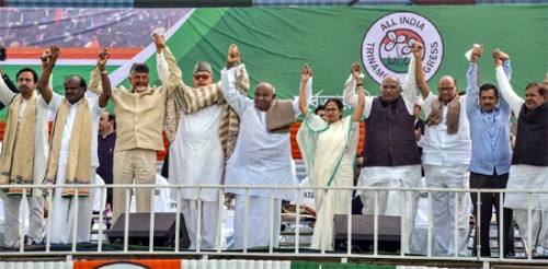 కాసేపట్లో సీఈసీతో విపక్ష నేతల భేటీ