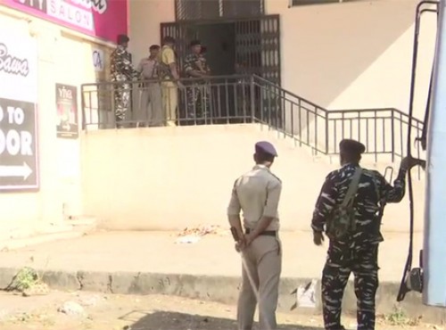 తెల్లవారుజాము 3:30కి ఇంట్లోకి చొరబడ్డారు : సిఎం మాజీ ఒఎస్‌డి