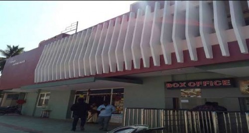 మలికిపురంలో థియేటర్‌లో భారీ అగ్ని ప్రమాదం