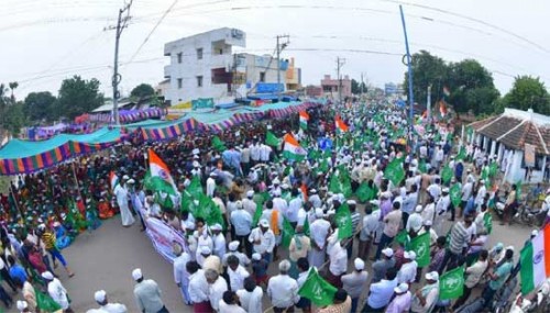 700 రోజులకు చేరుకున్న రైతుల పాదయాత్ర