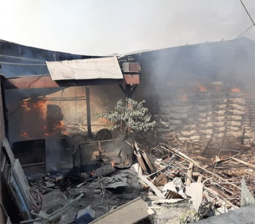 పేపర్‌ మిల్లులో అగ్ని ప్రమాదం