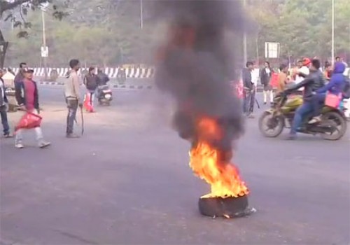 పశ్చిమ బెంగాల్లో ఘర్షణలు