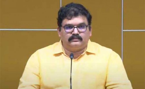 ఆ నోటీసులు చిత్తుకాగితాలతో సమానం: పట్టాభి