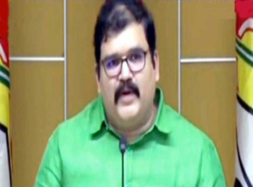 వెల్లంపల్లి సోదరుడిని ఎందుకు అరెస్టు చేయలేదు?: పట్టాభి