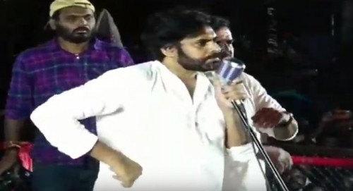 వలసలపై అసెంబ్లీలో చర్చ జరపాలి: పవన్