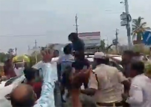 విజయవాడ చేరుకున్న పవన్ కల్యాణ్