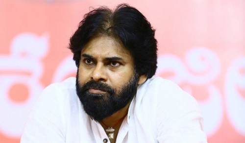 పవన్‌ రాజమండ్రి పర్యటనపై ఉత్కంఠ..
