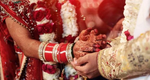 నవ వధువు అనుమానాస్పద మృతి