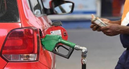 విజయవాడ, గుంటూరులో లీటర్ పెట్రోల్ ధరలు