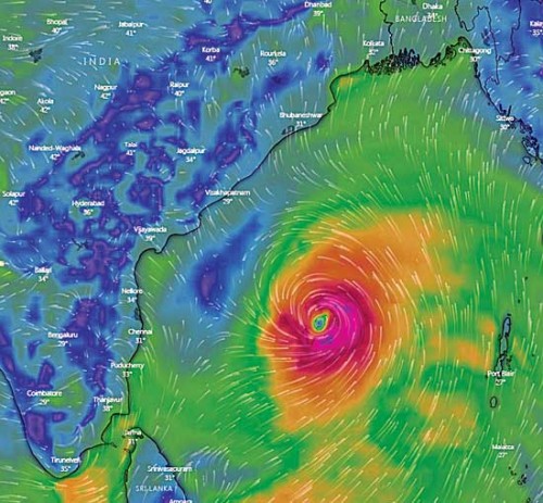 పెను తుపాన్ గా మారిన 'ఫొని'
