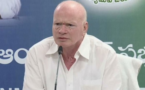 ఉగాది నాటికి అర్హులందరికీ ఇళ్లు
