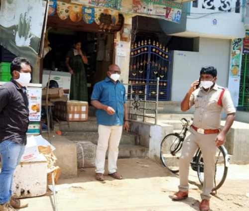 లాక్ డౌన్ నిబంధనలు ఉల్లంఘించిన వారికి ఫైన్ 