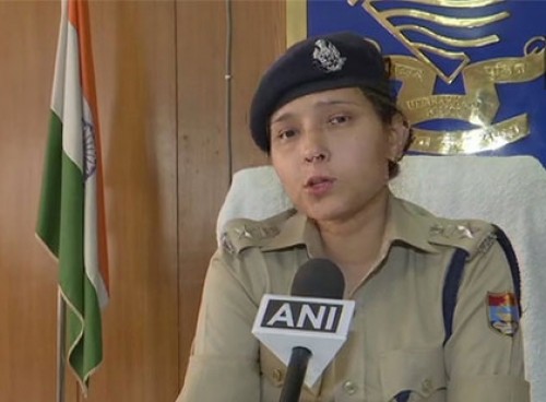 సీనియర్ల దాడిలో జూనియర్‌ విద్యార్థి మృతి