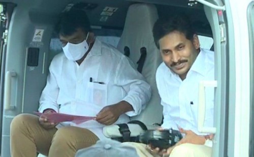 పోలవరంలో సీఎం జగన్ ఏరియల్ సర్వే